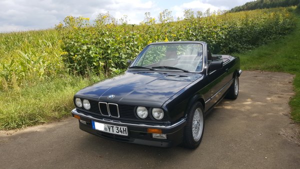 210919 BMW 325i Cabrio_06 red.jpg