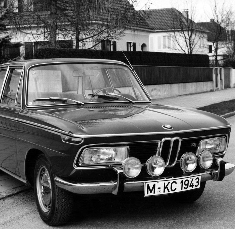 BMW-2000.jpg