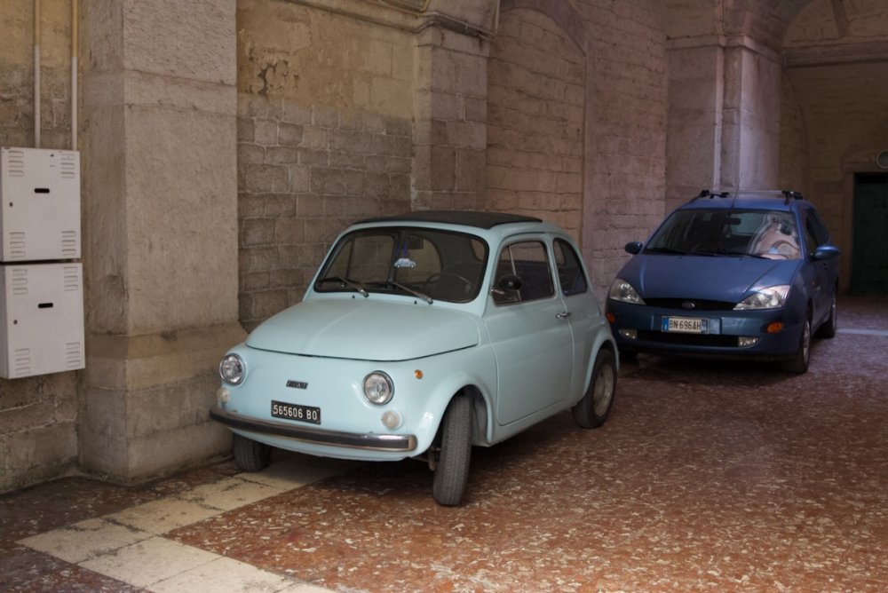 Fiat 500 hellblau.jpeg