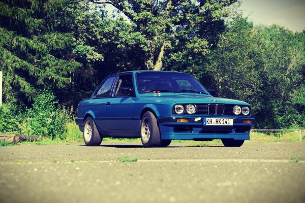 E30 Total 4 Retro.JPG