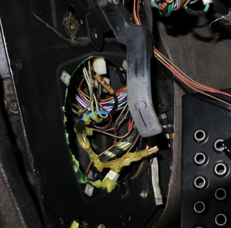 B6_Radio_02.jpg