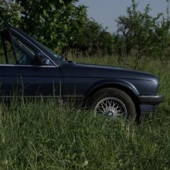 Bmwe30m40