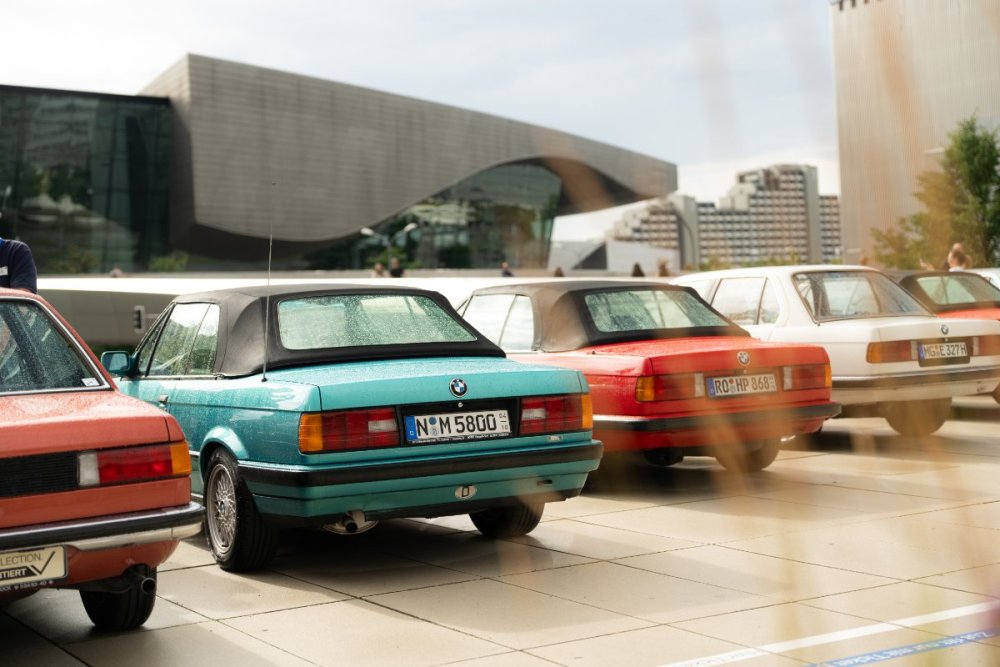 P90613948_highRes_-dreitag-in-bmw-welt.jpg