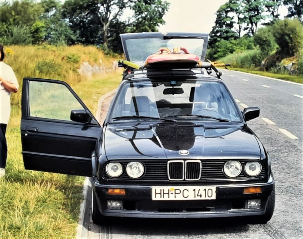 325i_Touring_08_1995.jpg