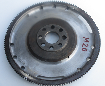 Schwungrad Rücks 325i.png