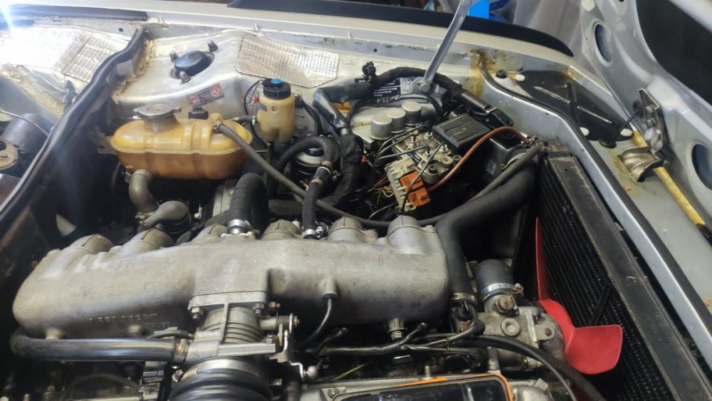 ABS-System Motorraum 2.jpeg