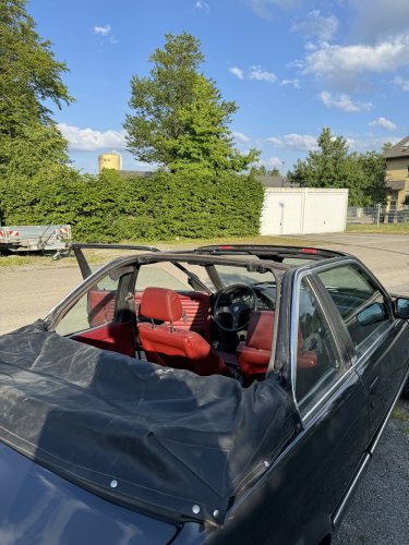 Mehr Informationen zu "Verkaufe BMW 323i Baur Cabrio"