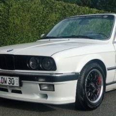E30 Dennis