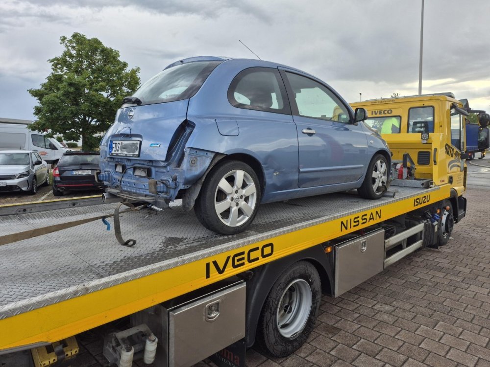 Micra Lackierer.jpg