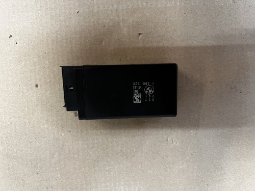 Mehr Informationen zu "Neues original BMW Steuergerät Zentralverriegelung 61311380302"
