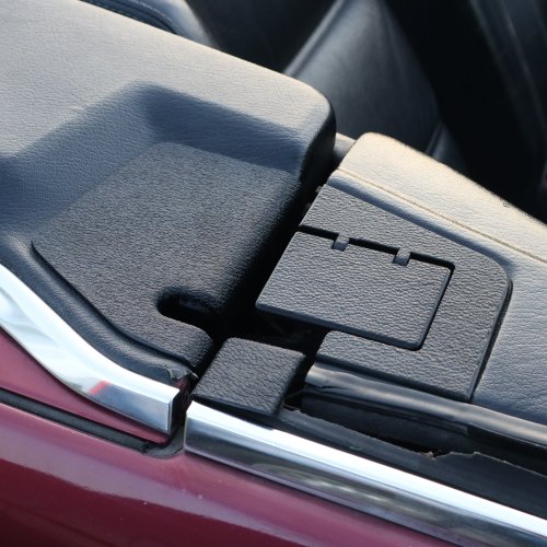 Mehr Informationen zu "BMW E30 Cabrio Verkleidungspaket"